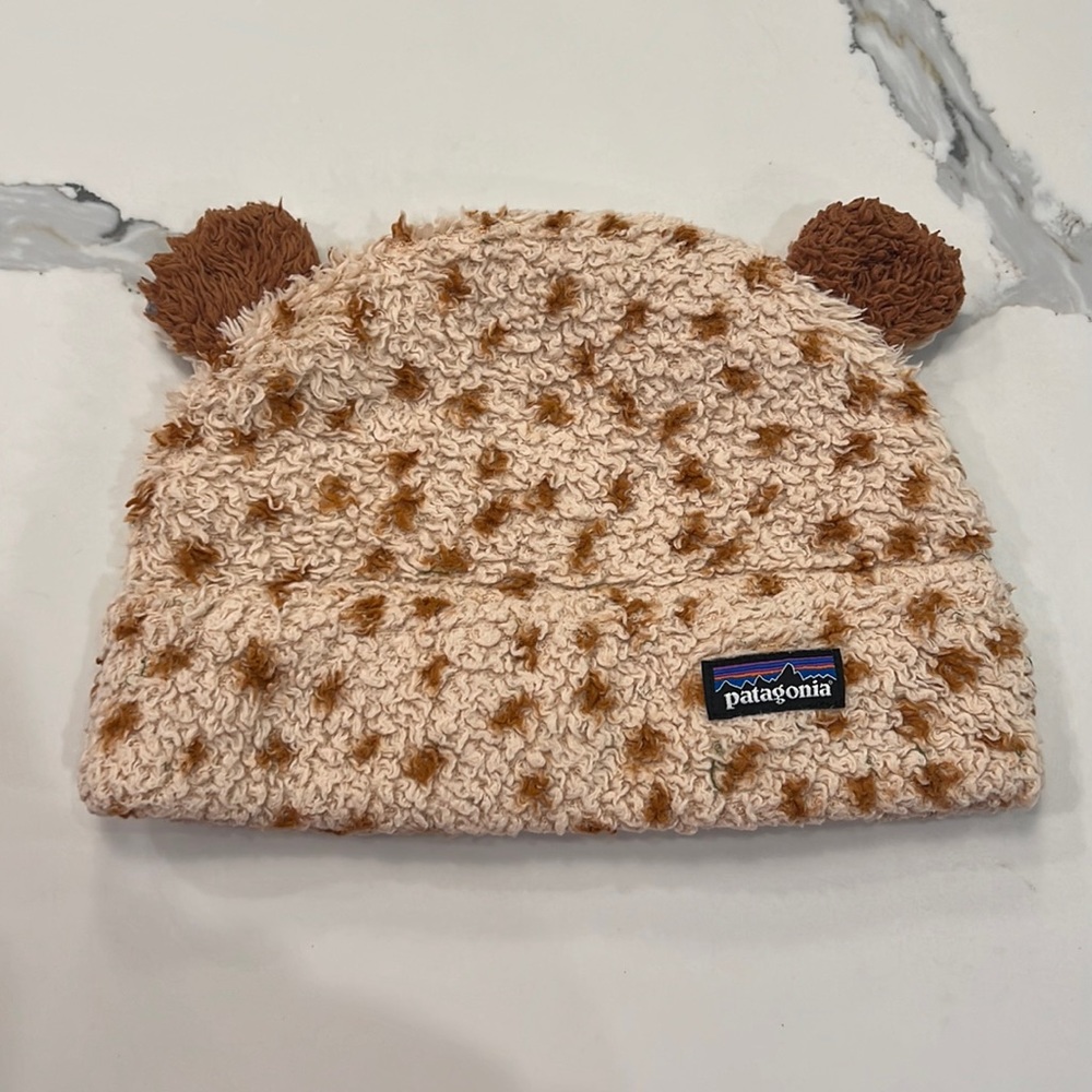 Patagonia baby furry friends hat 5T (tuber tan)